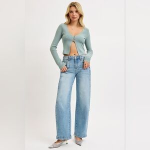 Wide Leg Light Blue Jeans - Women